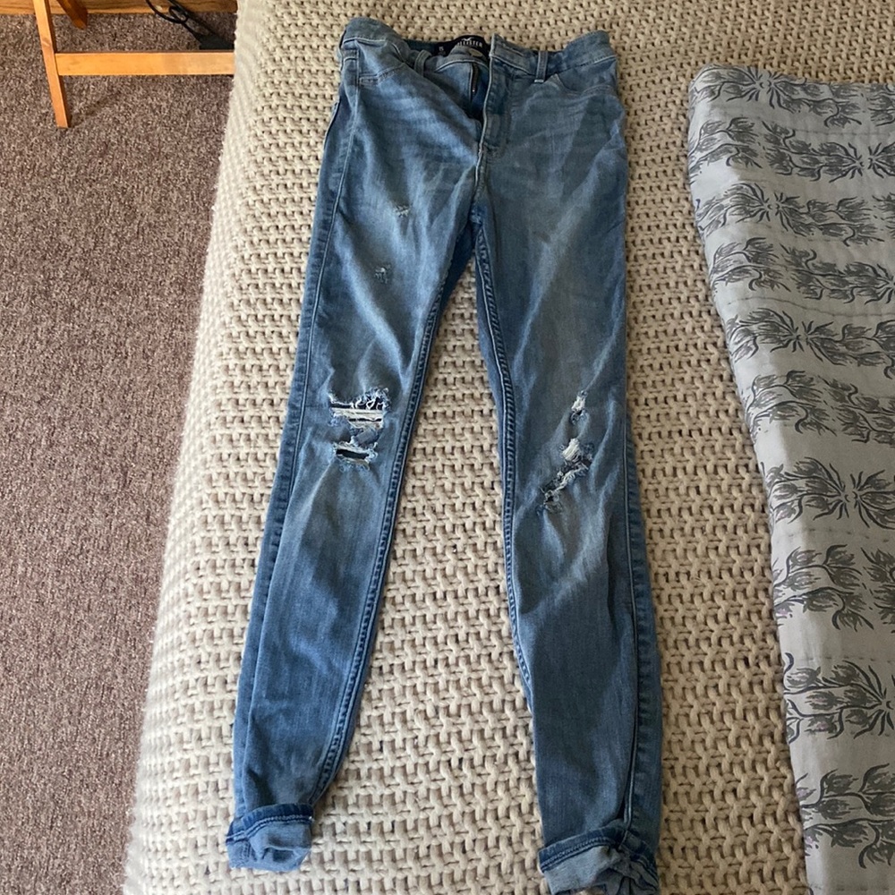 HOLLISTER JEANS